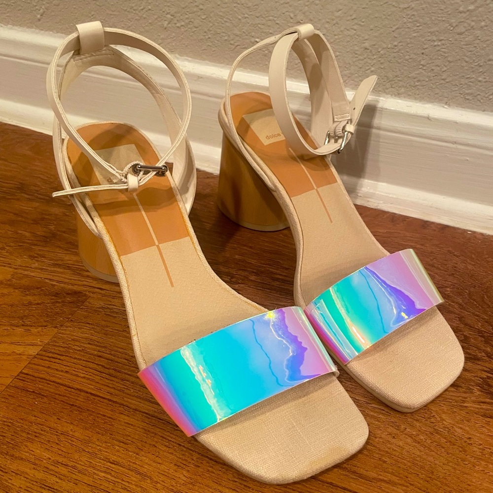 Dolce Vita Hazel heels in Iradescent